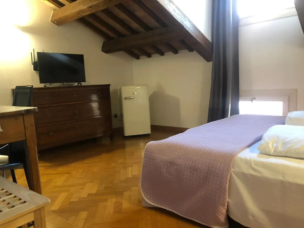Hotel Residenza Privata Pedrotti Vicenza 0*,  Italia